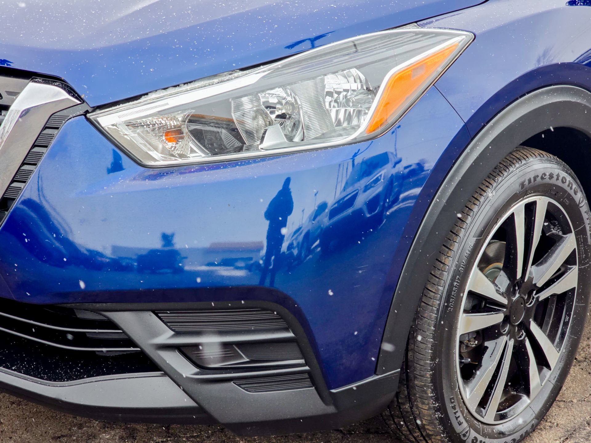 Used 2018 Nissan Kicks SV image 5