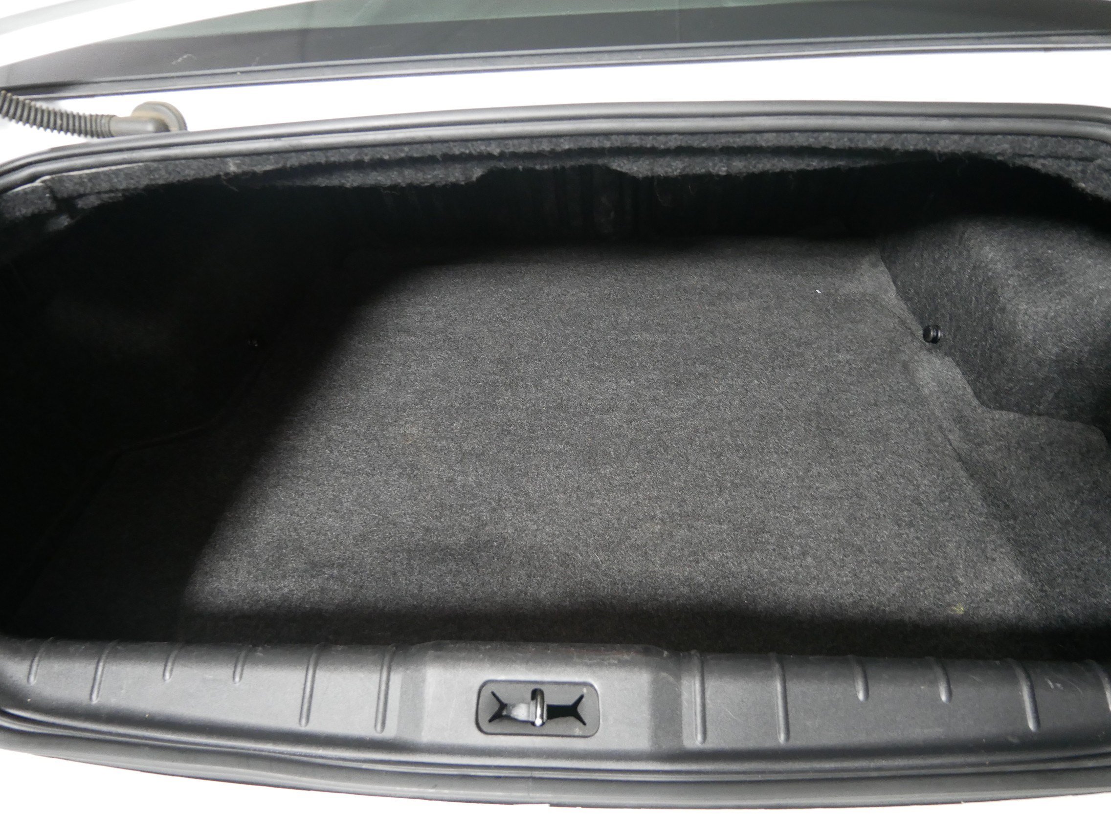 Used 2011 Chevrolet Malibu LS FWD image 18