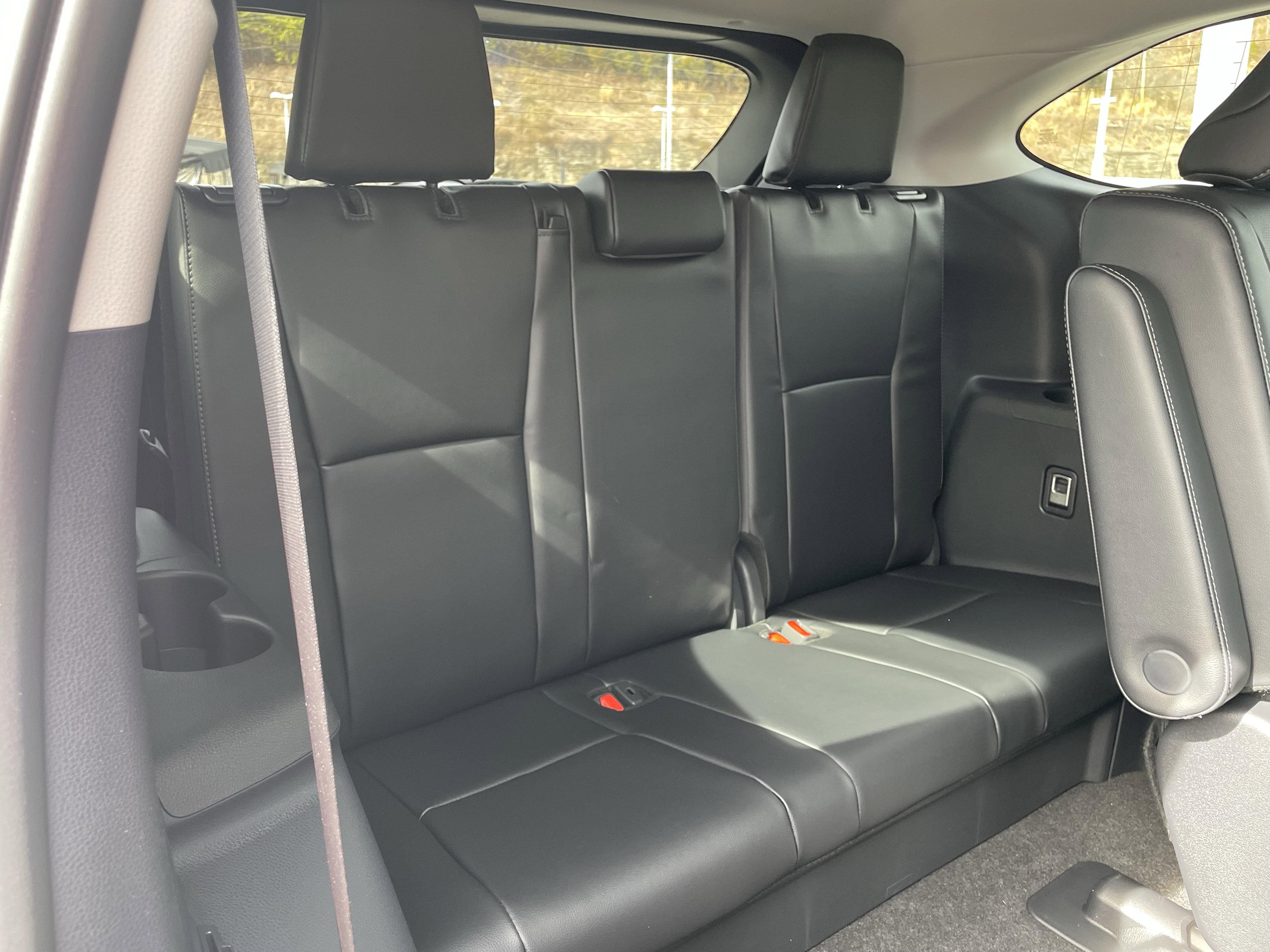 New 2026 Toyota Highlander Platinum image 27