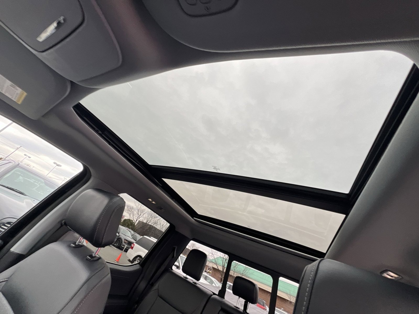 Certified 2023 Ford F150 Lariat image 24