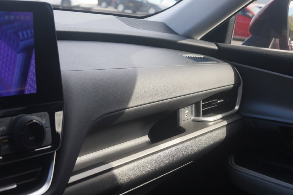 Used 2026 Toyota Grand Highlander AWD image 25