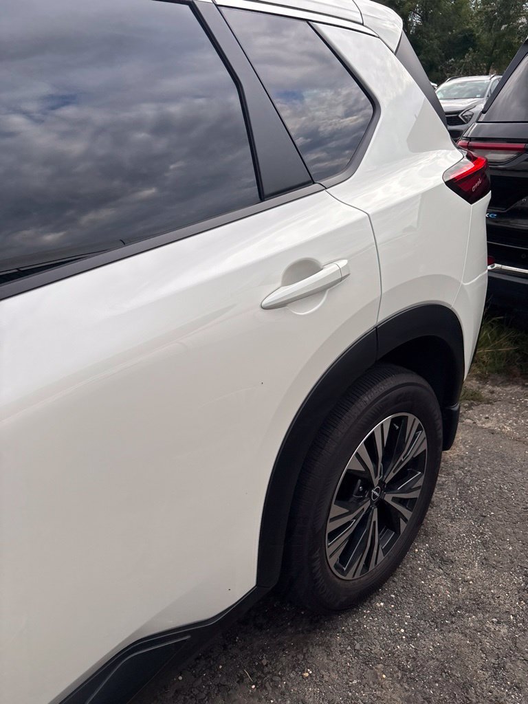 Certified 2023 Nissan Rogue SV w/ SV Premium B Package AWD/4WD image 7