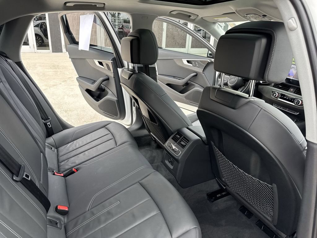 Used 2021 Audi A4 2.0T Premium w/ Convenience Package image 33