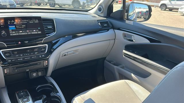 Used 2021 Honda Pilot Touring image 27