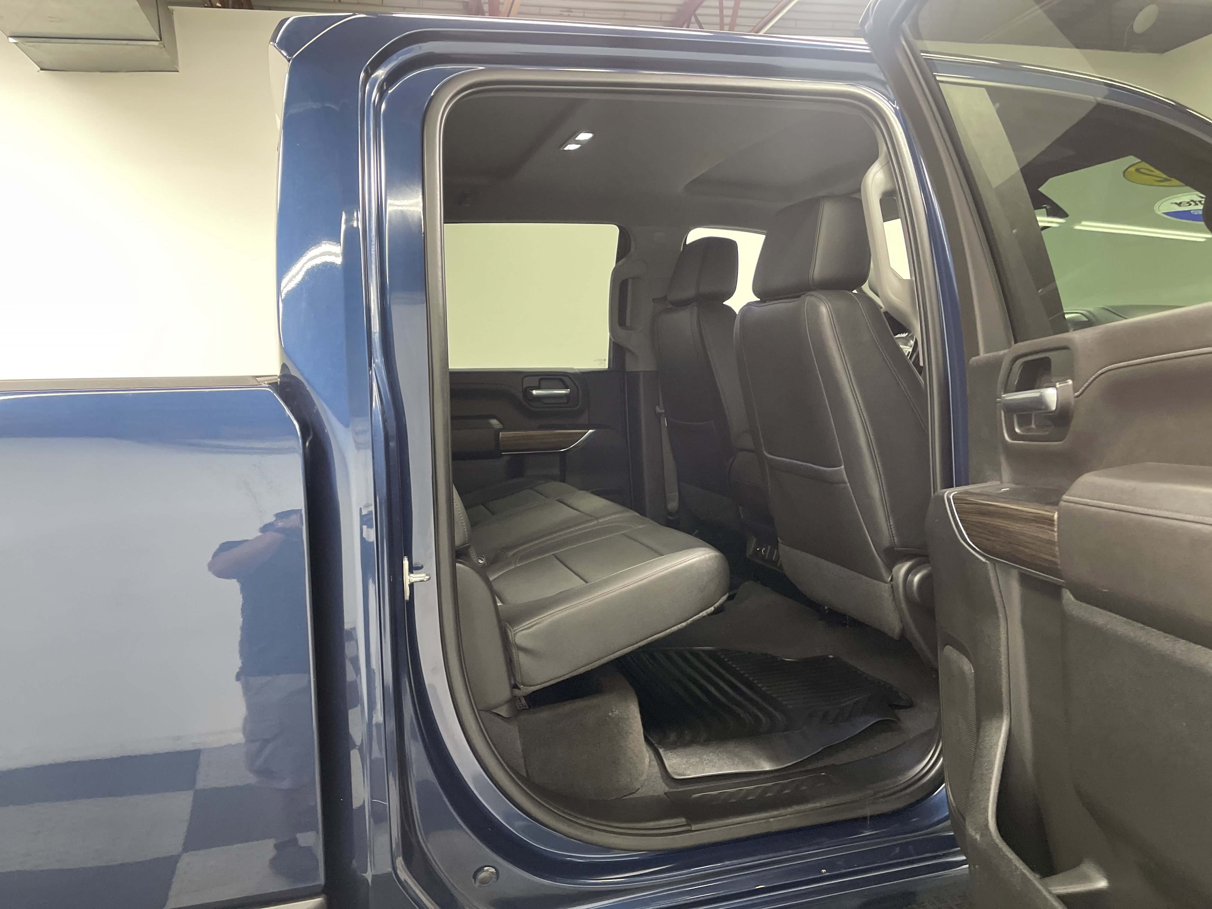 Used 2022 Chevrolet Silverado 2500 LT w/ Z71 Sport Edition AWD/4WD image 19