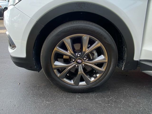 Used 2018 Hyundai Santa Fe Sport image 12