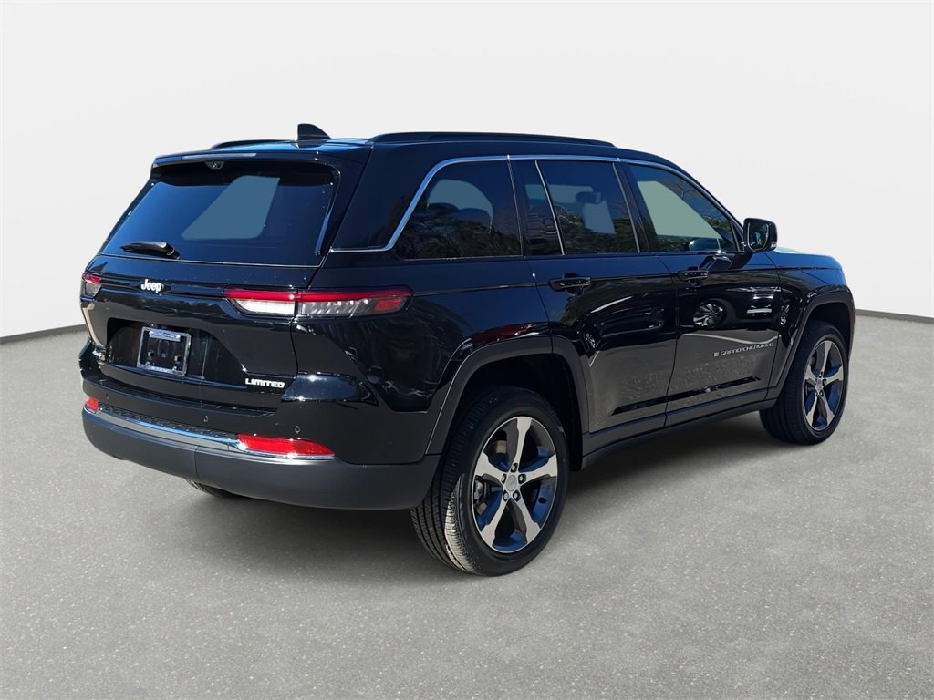 New 2025 Jeep Grand Cherokee Limited w/ Luxury Tech Group II image 5