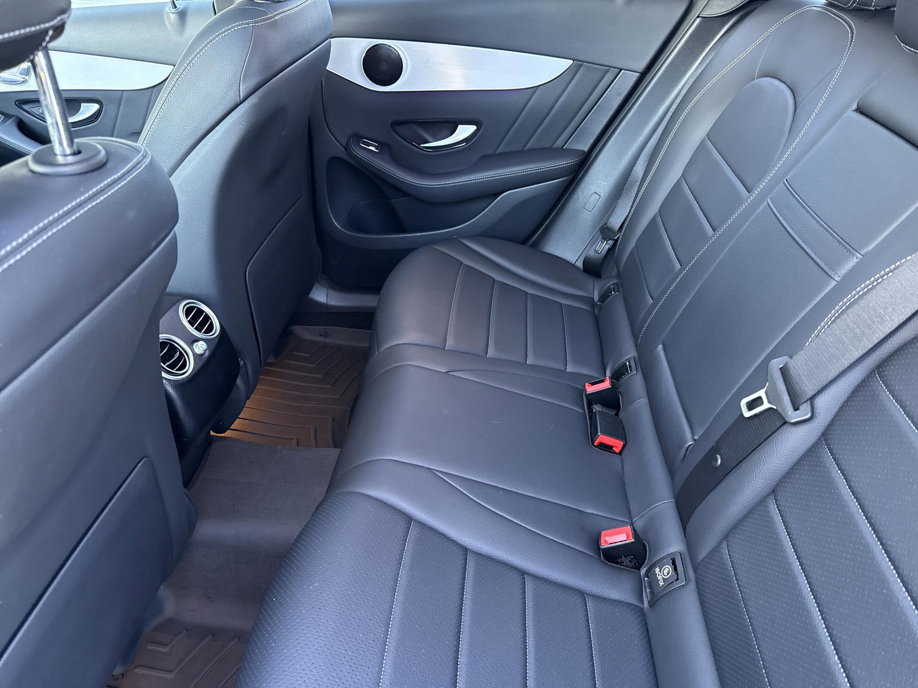 Certified 2022 Mercedes-Benz GLC 300 image 34