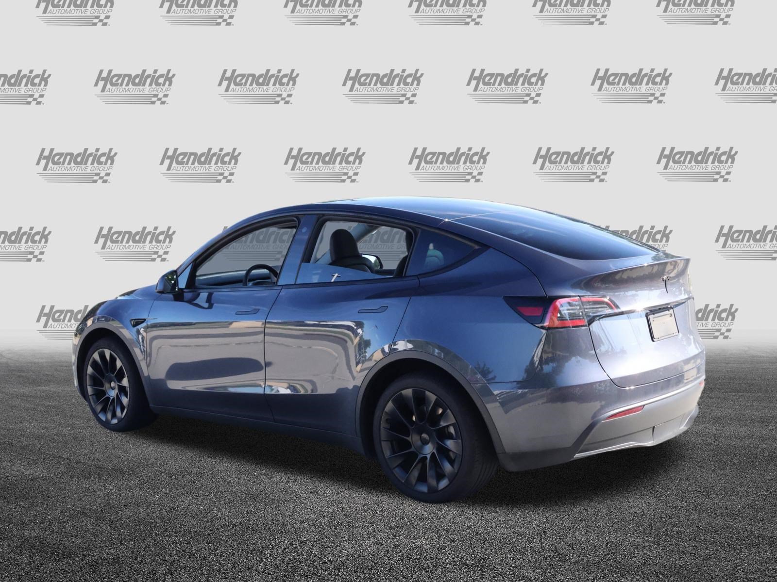 Used 2023 Tesla Model Y AWD image 7