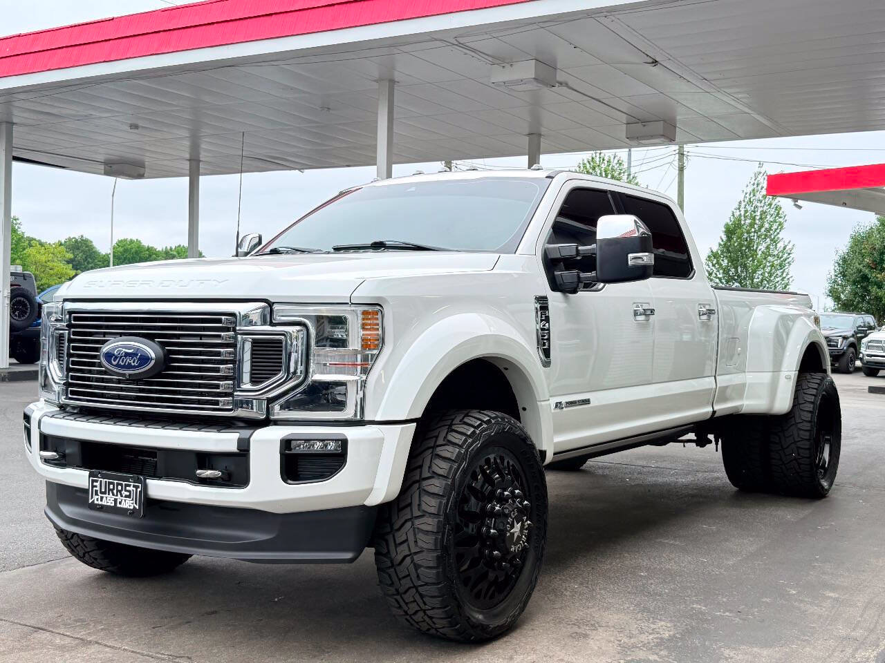 Used 2022 Ford F450 Platinum w/ FX4 Off-Road Package AWD/4WD image 6