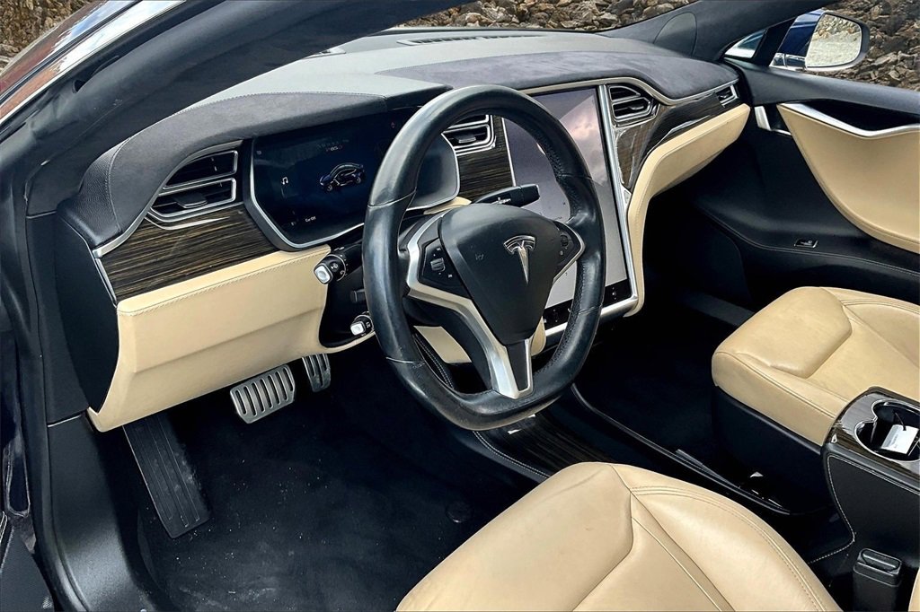 Used 2015 Tesla Model S P85D image 12