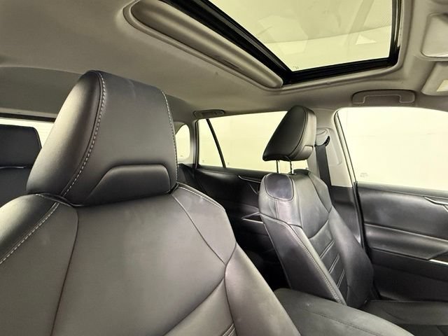 Used 2021 Toyota RAV4 XLE Premium FWD image 30