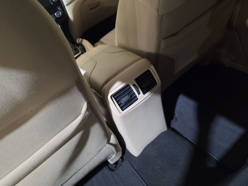Used 2020 Nissan Rogue SV AWD/4WD image 21