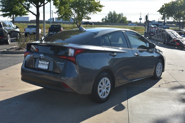 Used 2021 Toyota Prius LE FWD image 5