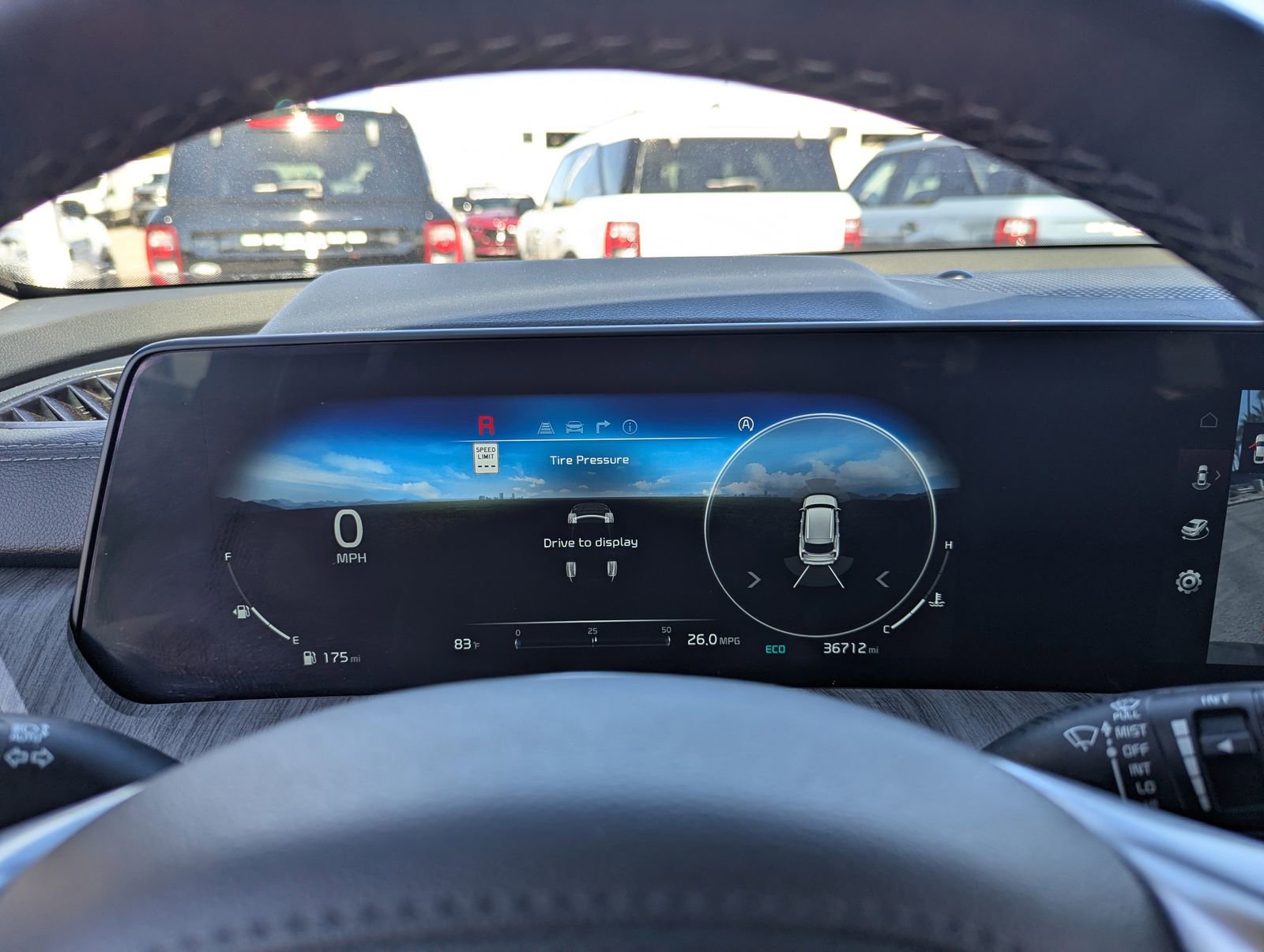 Used 2024 Kia Telluride SX w/ Towing Package image 30