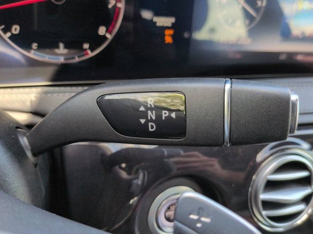 Used 2020 Mercedes-Benz S 560 4MATIC Sedan image 18