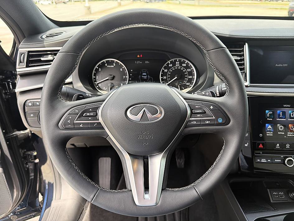 Certified 2025 INFINITI QX55 Luxe w/ Cargo Package AWD/4WD image 13