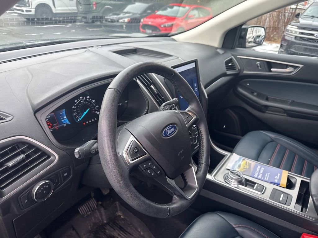 Certified 2022 Ford Edge SEL w/ Sport Appearance Package image 11