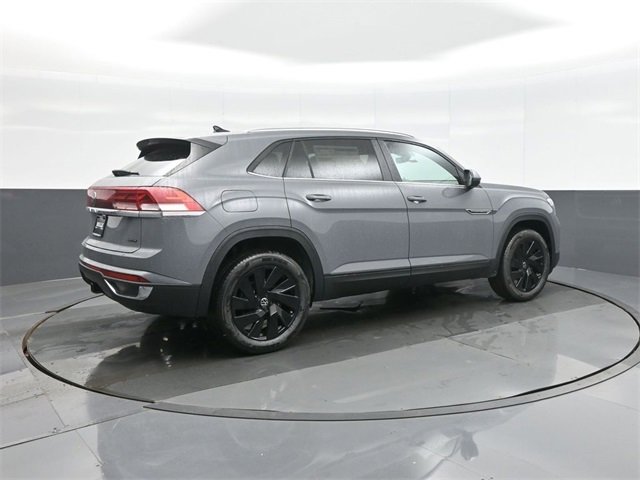 New 2026 Volkswagen Atlas Cross Sport SE image 7