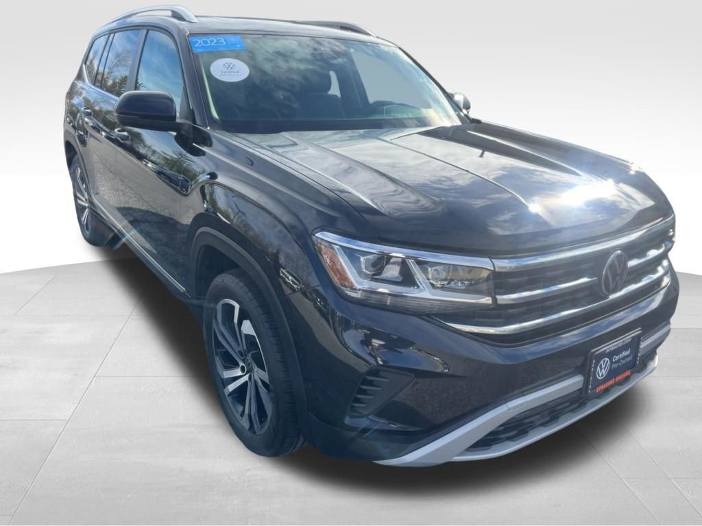 Used 2023 Volkswagen Atlas SEL image 3