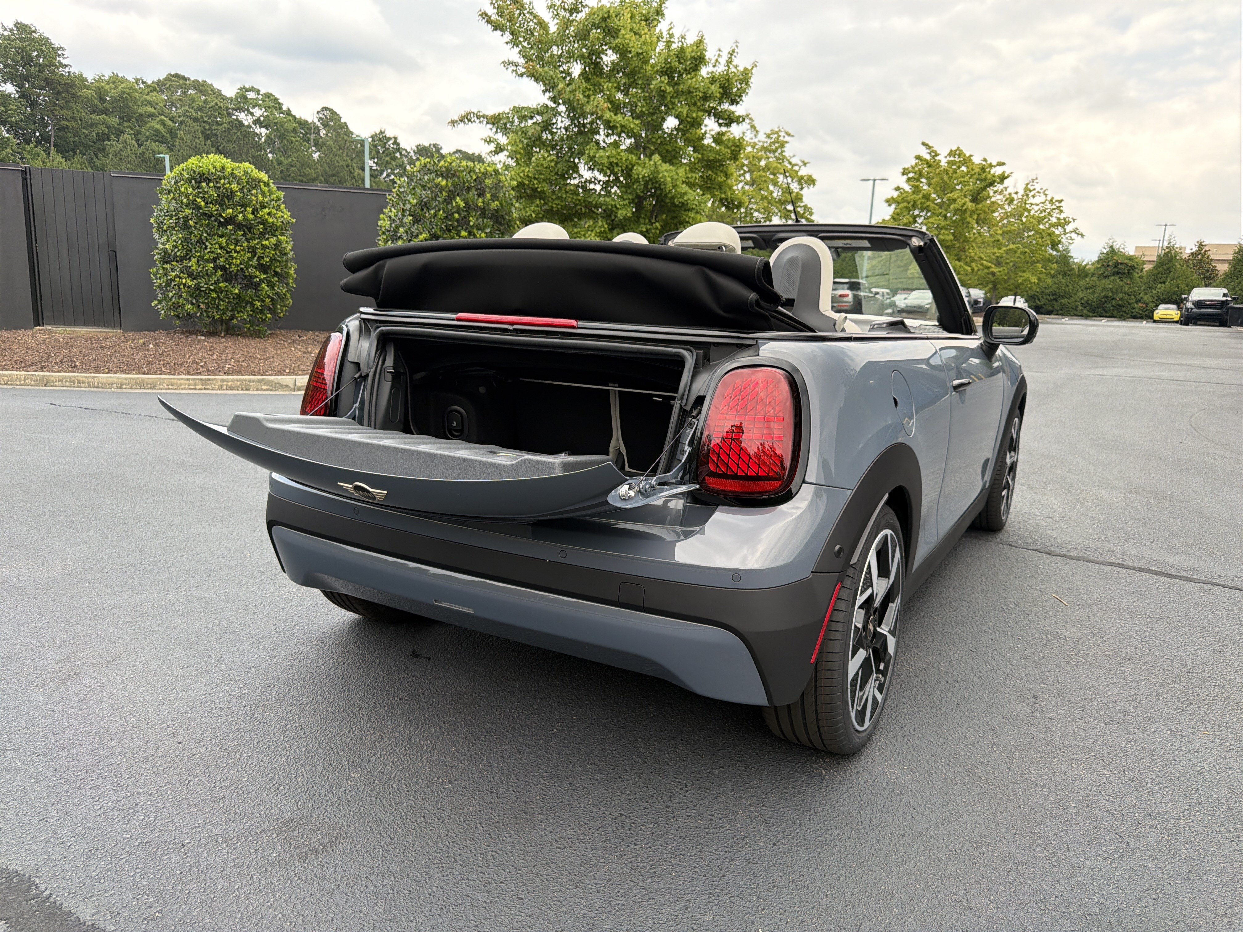 Used 2026 MINI Cooper S FWD image 34