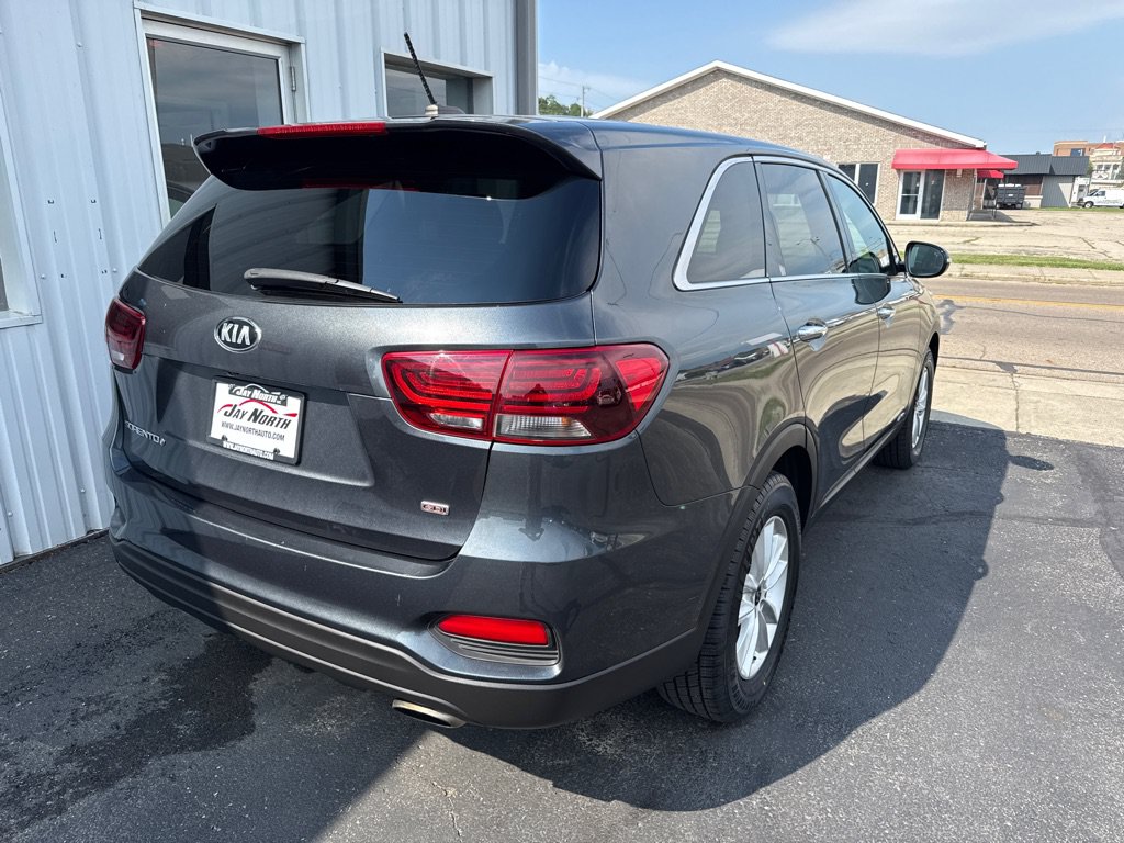 Used 2020 Kia Sorento LX AWD/4WD image 7