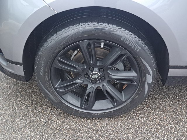 Used 2020 Land Rover Range Rover Velar R-Dynamic S image 6