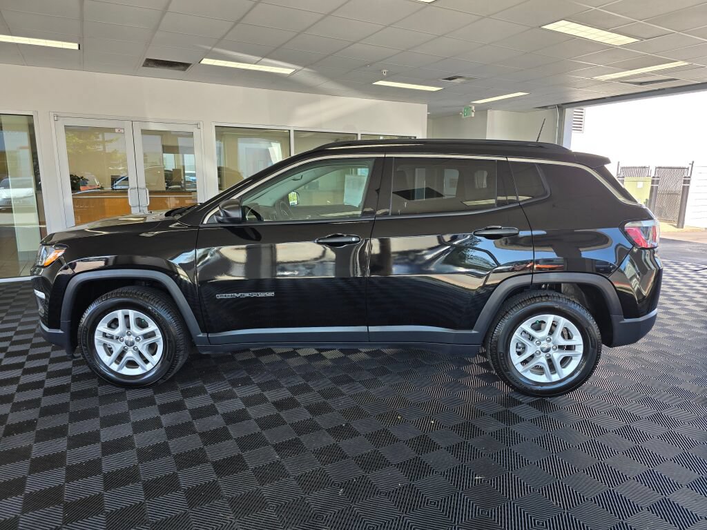 Used 2020 Jeep Compass Sport FWD image 3