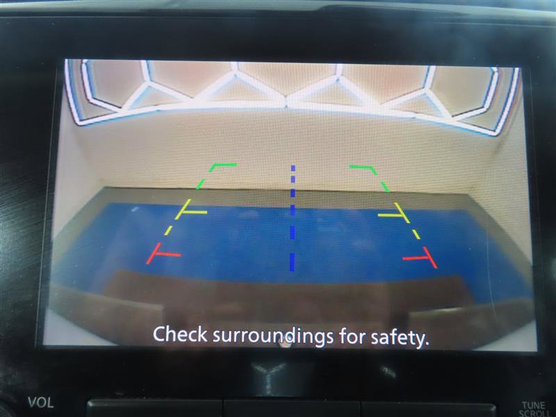 Used 2022 Nissan Titan SV image 24