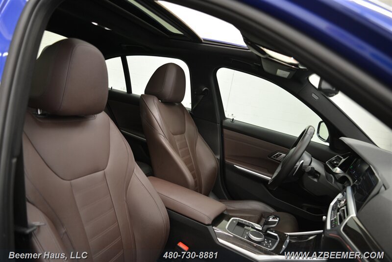 Used 2020 BMW 330i xDrive Sedan w/ M Sport Package AWD/4WD image 18