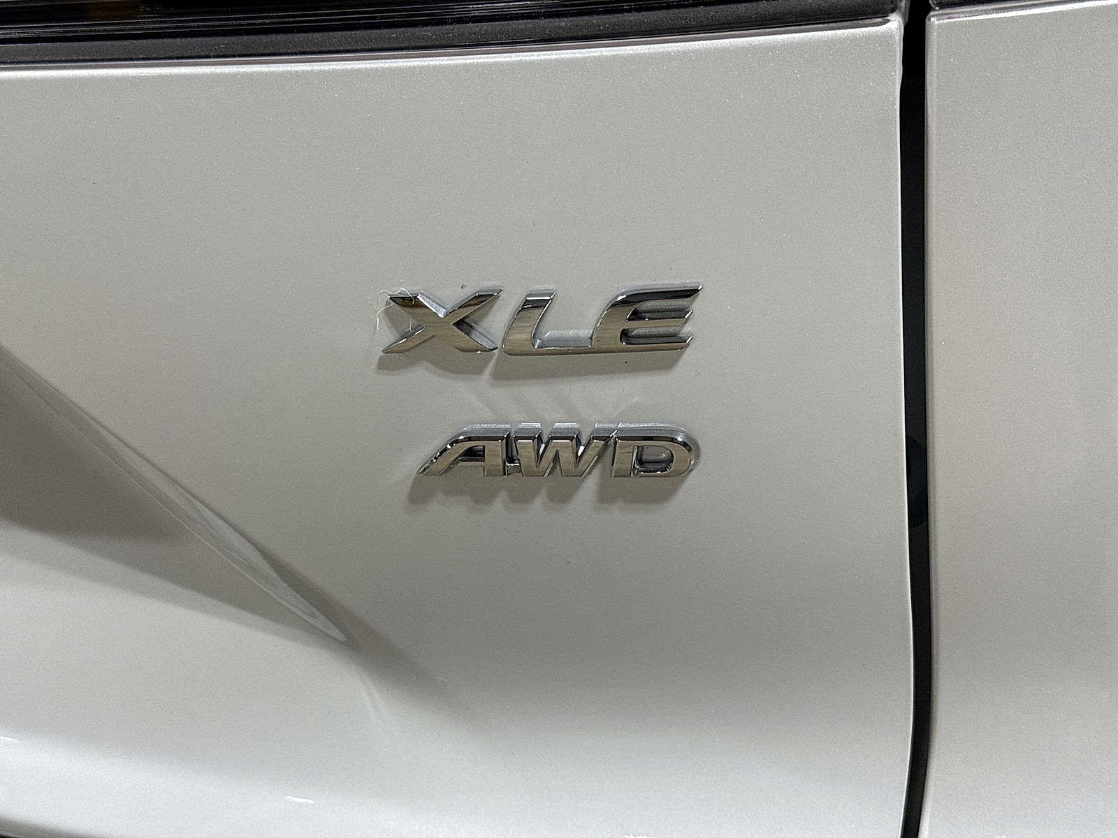 Used 2026 Toyota Corolla Cross XLE AWD/4WD image 26