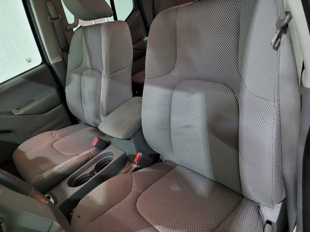 Used 2019 Nissan Frontier SV image 41