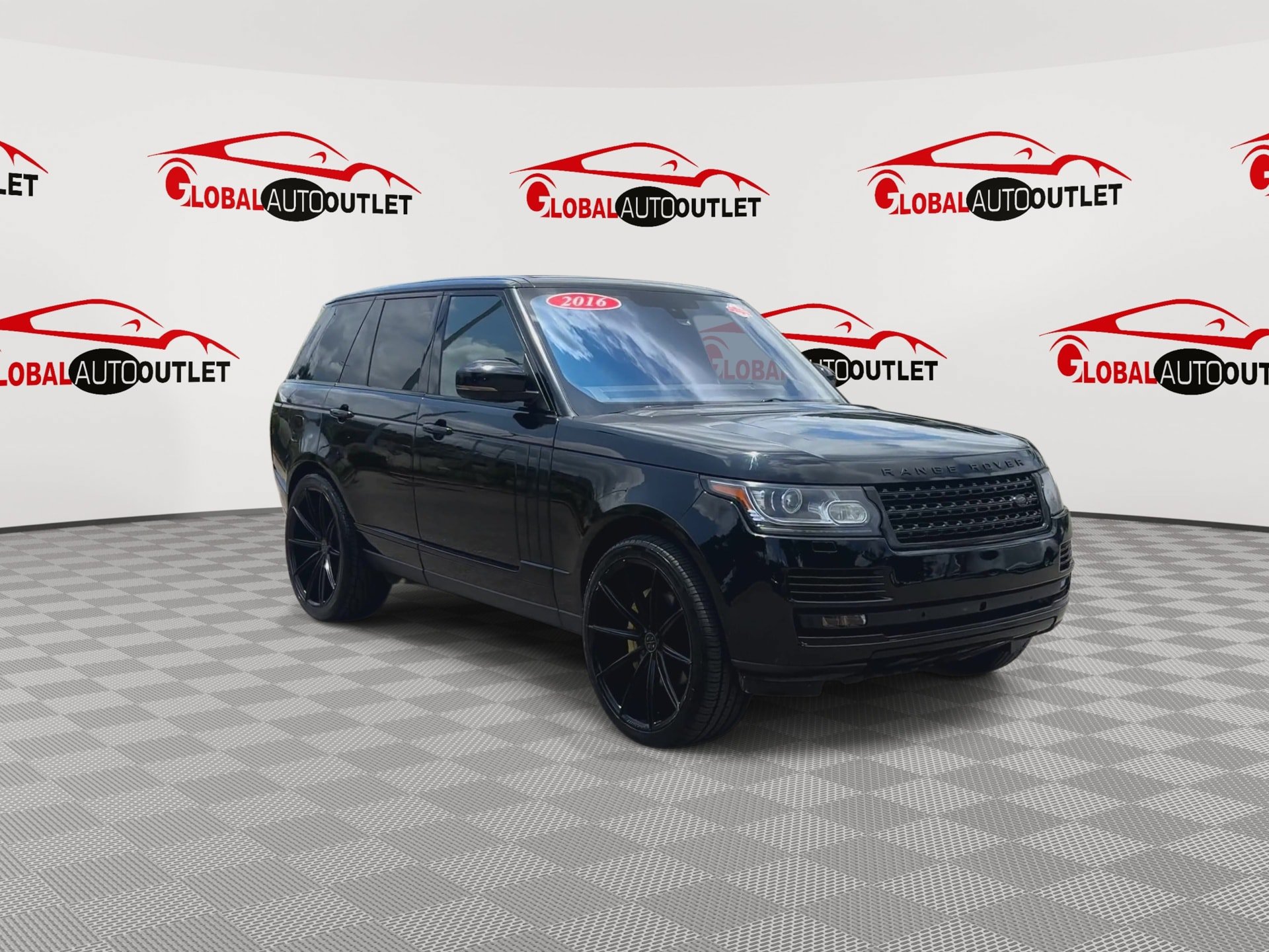 Used 2016 Land Rover Range Rover Supercharged AWD/4WD image 2
