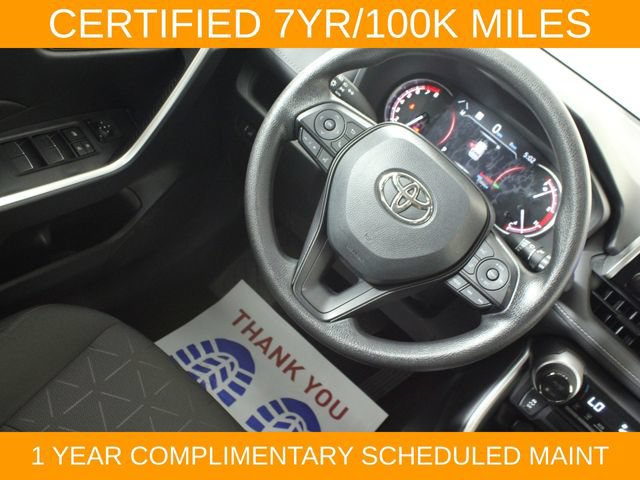 Used 2024 Toyota RAV4 XLE FWD image 16