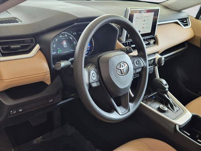 Used 2024 Toyota RAV4 XLE w/ Convenience Package AWD/4WD image 9