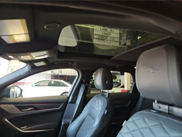 Used 2023 Jaguar F-PACE S AWD/4WD image 7