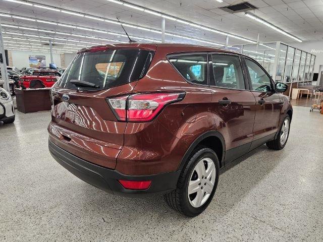 Used 2018 Ford Escape S image 4