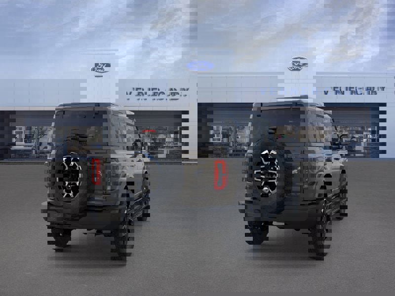 New 2026 Ford Bronco Outer Banks image 8