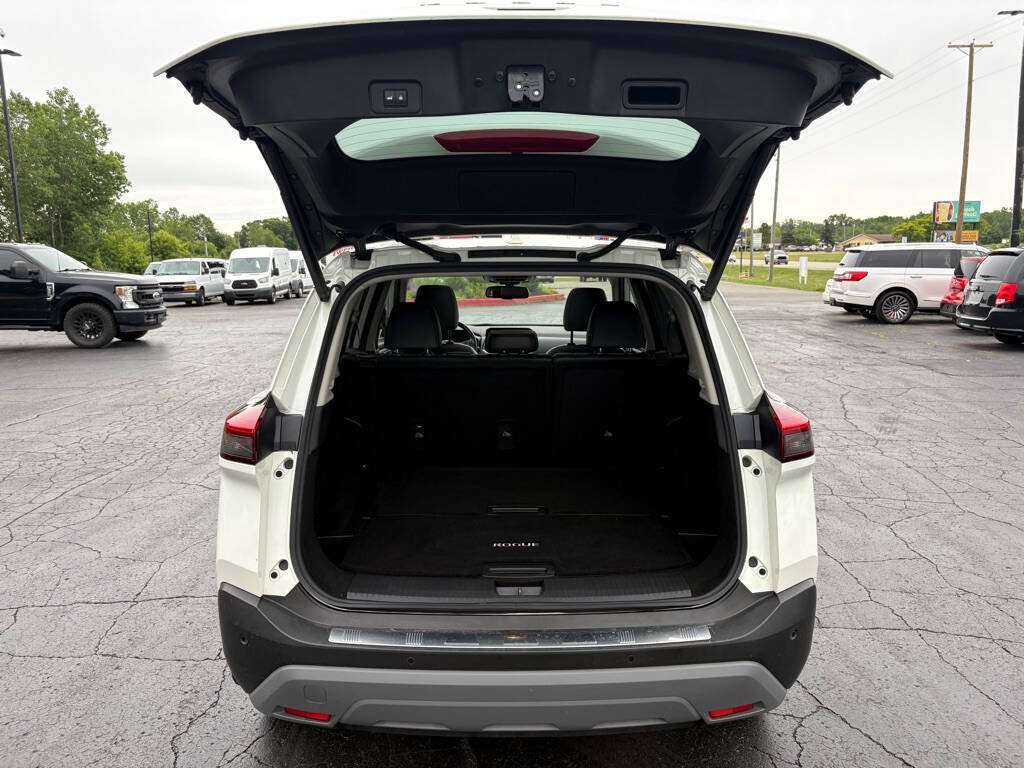 Used 2021 Nissan Rogue SL w/ Premium Package AWD/4WD image 10