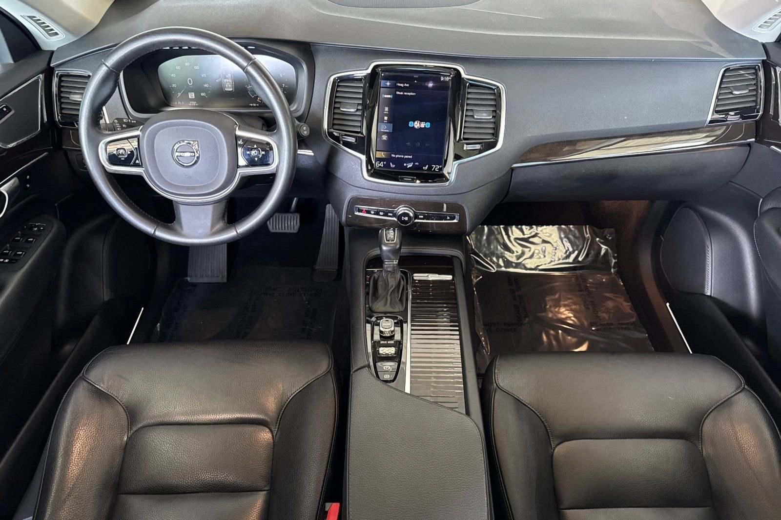 Used 2017 Volvo XC90 T6 Momentum AWD/4WD image 3