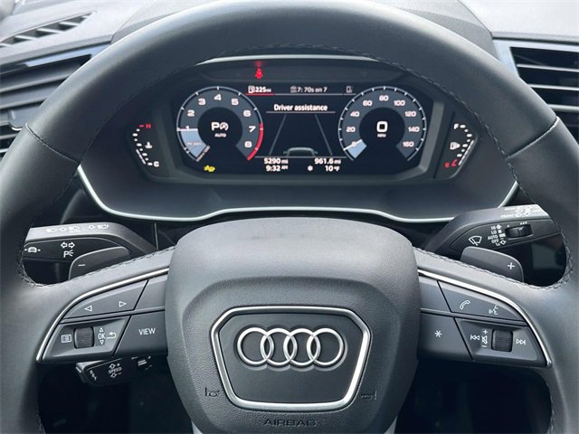 Certified 2025 Audi Q3 2.0T Premium Plus w/ Premium Plus Package image 25