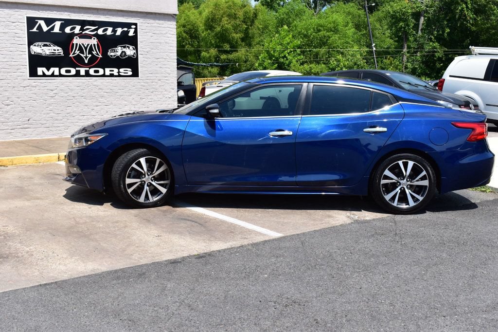 Used 2017 Nissan Maxima FWD image 3