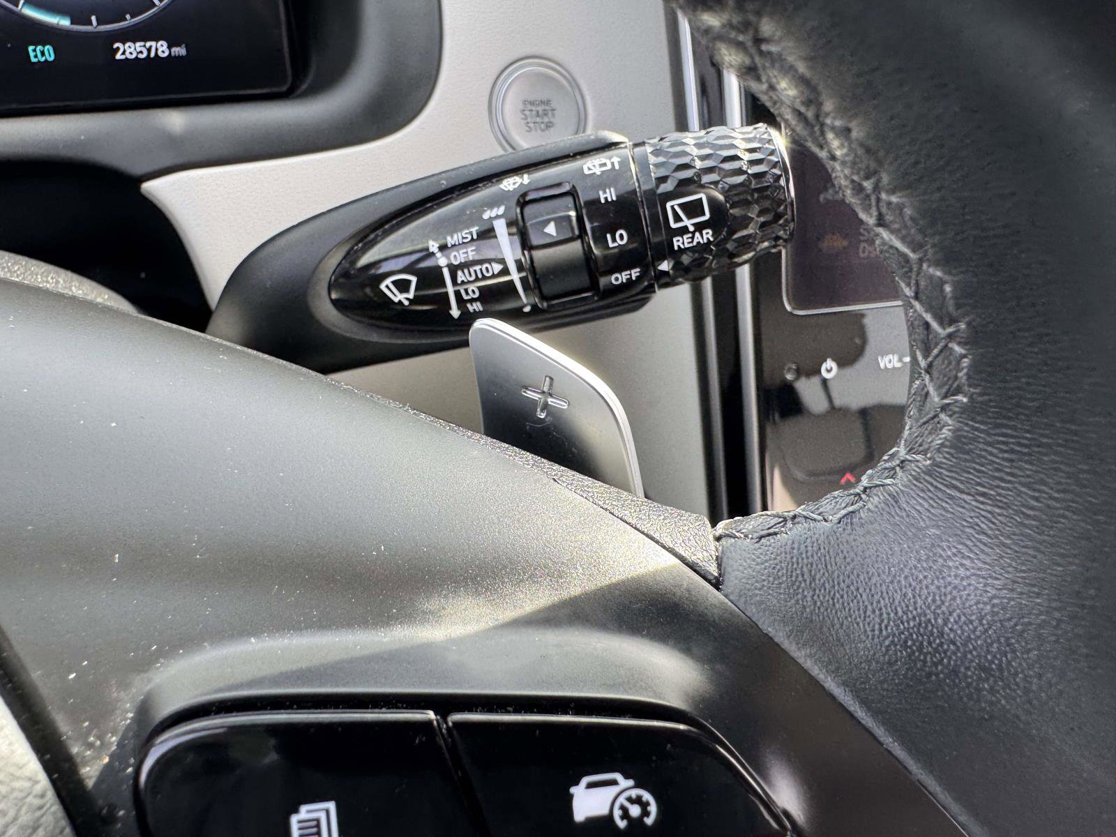 Used 2024 Hyundai Tucson Limited image 26