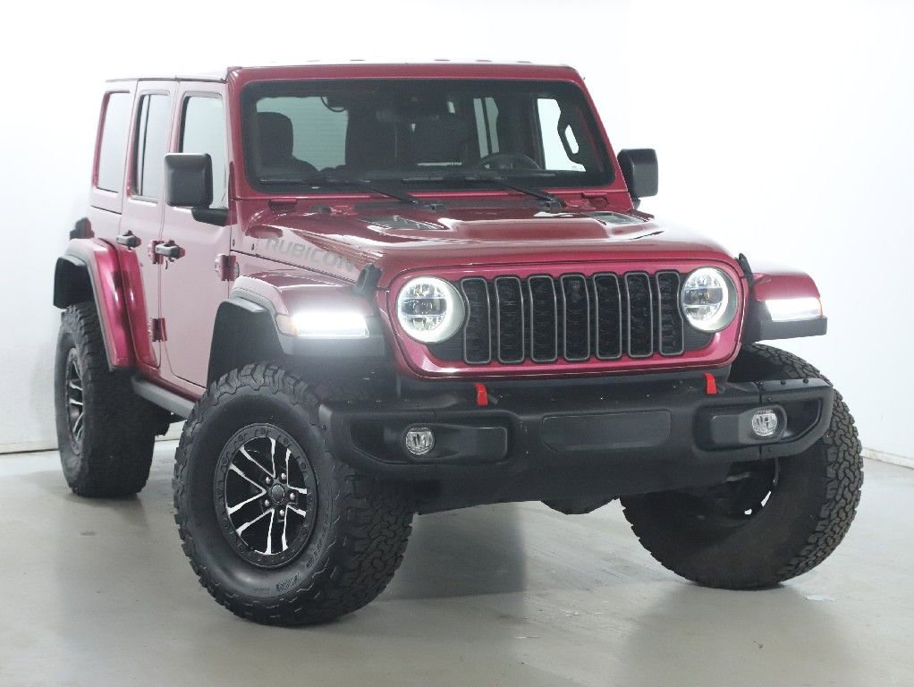 Used 2024 Jeep Wrangler Unlimited Rubicon image 2