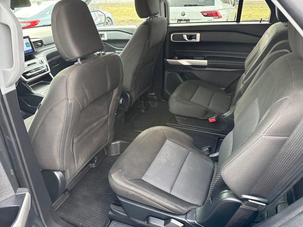 Used 2022 Ford Explorer XLT w/ Class IV Trailer Tow Package image 17