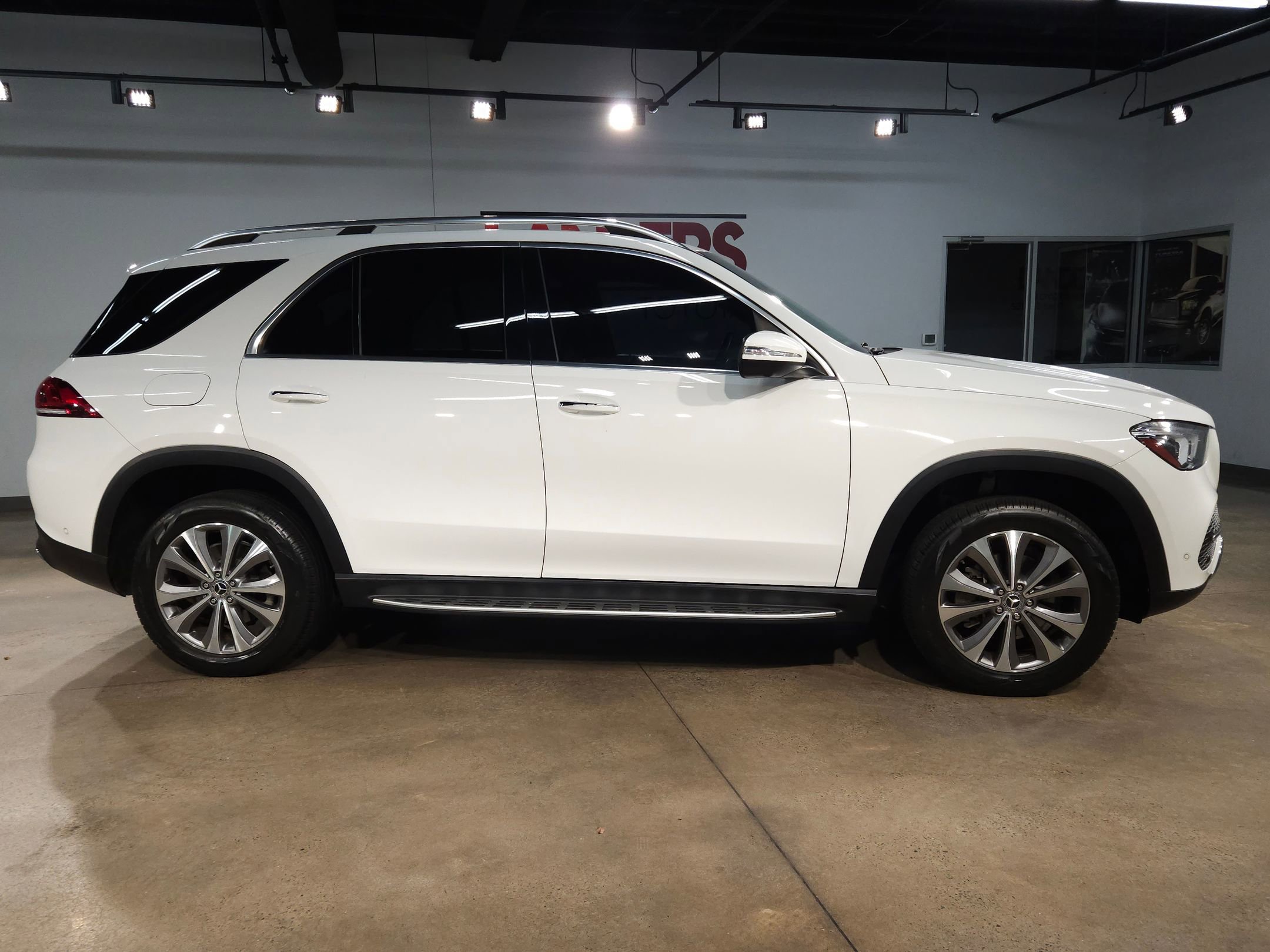 Used 2020 Mercedes-Benz GLE 350 image 8