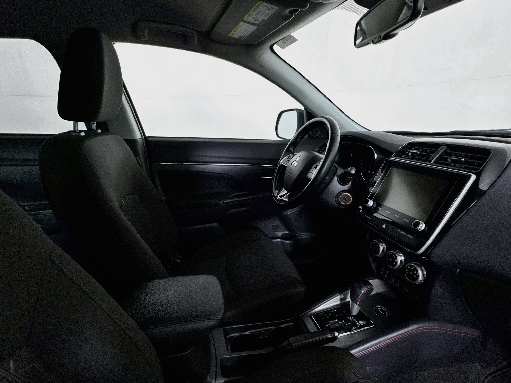 Used 2023 Mitsubishi Outlander Sport ES AWD/4WD image 47