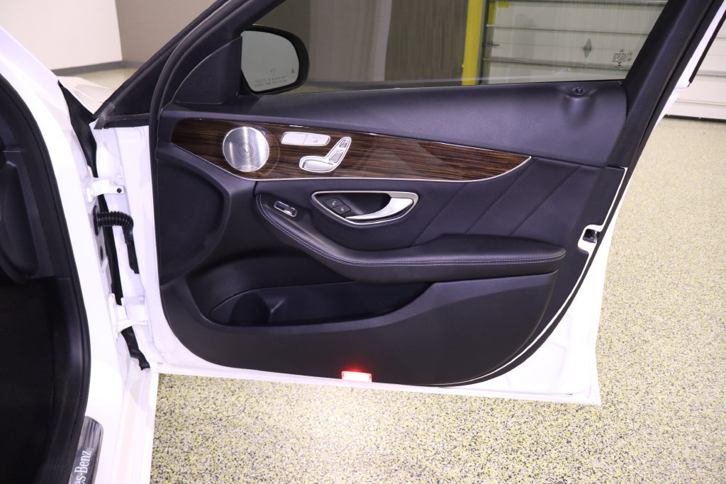 Used 2019 Mercedes-Benz C 300 Sedan image 46