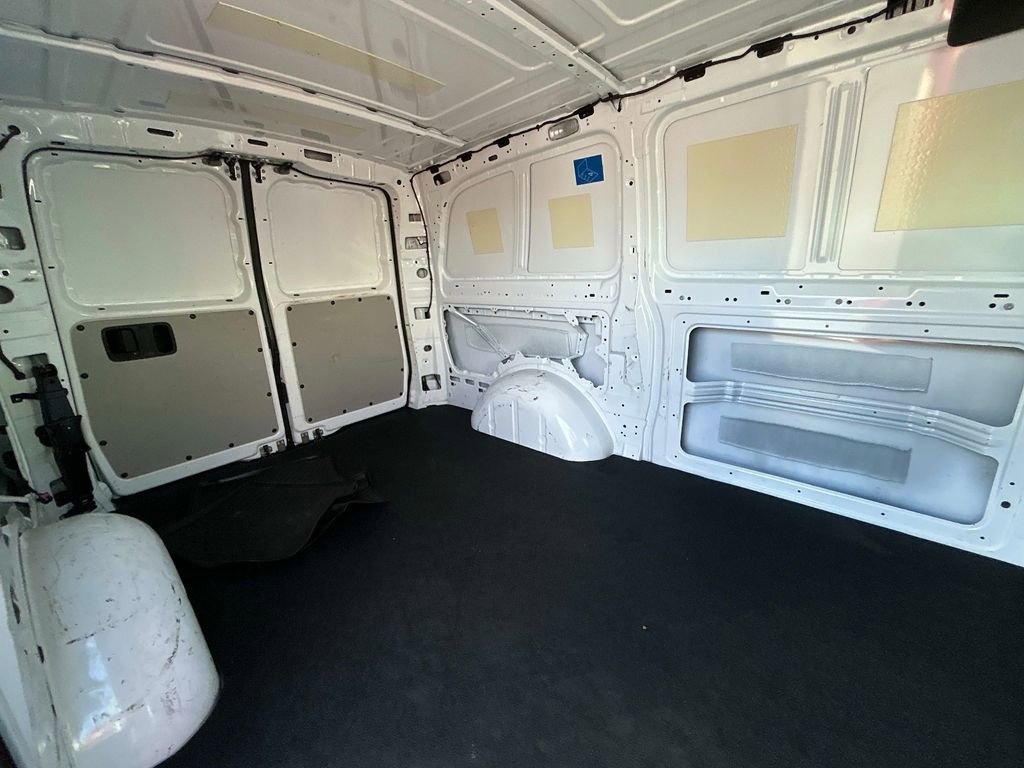 Used 2023 Mercedes-Benz Metris image 15