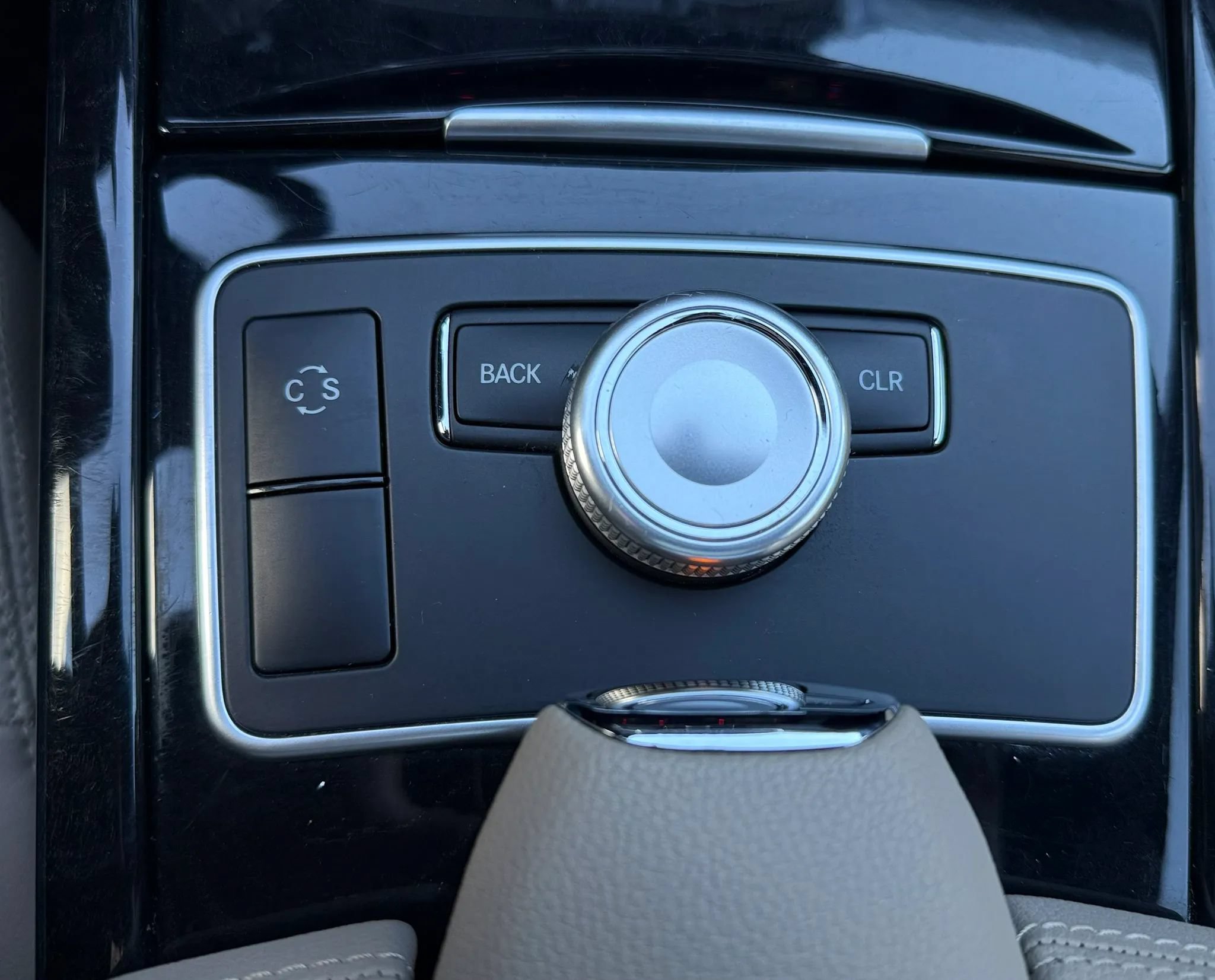 Used 2011 Mercedes-Benz E 350 4MATIC Wagon image 20